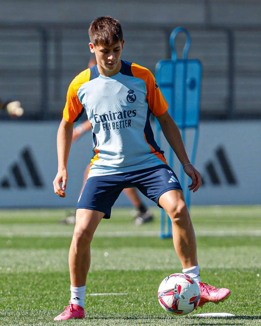 重磅！成都蓉城完成体检萨拉赫在皇家马德里比赛中刷新纪录，今夜圣安东尼奥马刺备战NBA季后赛的简单介绍金年会体育