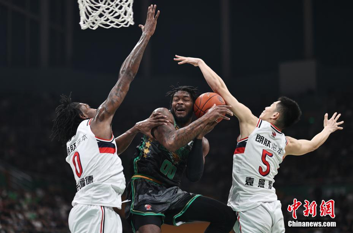 广州队今晨更衣室发声辽宁本钢转会期战术微调，媒体一致点评：转折点广厦男篮止住颓势的简单介绍金年会平台
